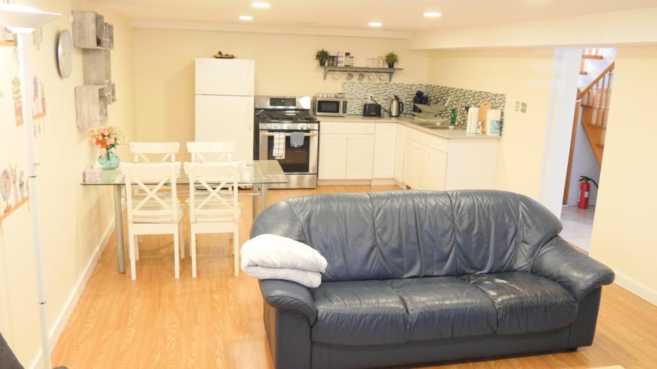Richview Gardens Apartment Торонто Екстериор снимка