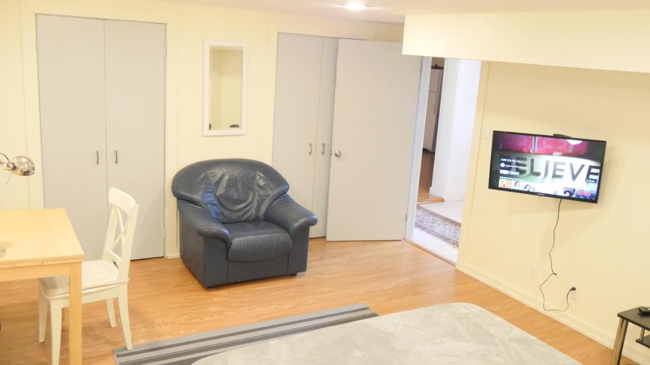Richview Gardens Apartment Торонто Екстериор снимка