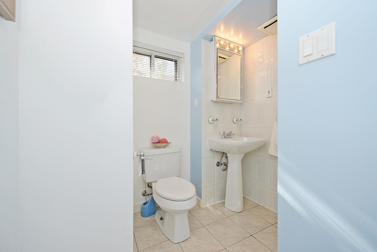 Richview Gardens Apartment Торонто Екстериор снимка